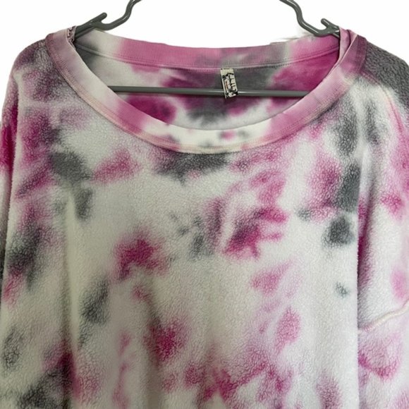 NEW Free People Kelly Washed Tie-Dye Sweatshirt - Picture 4 of 16